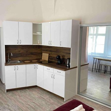 Studio In Gothic House, 50M To The Old Town Square Praga Zewnętrze zdjęcie